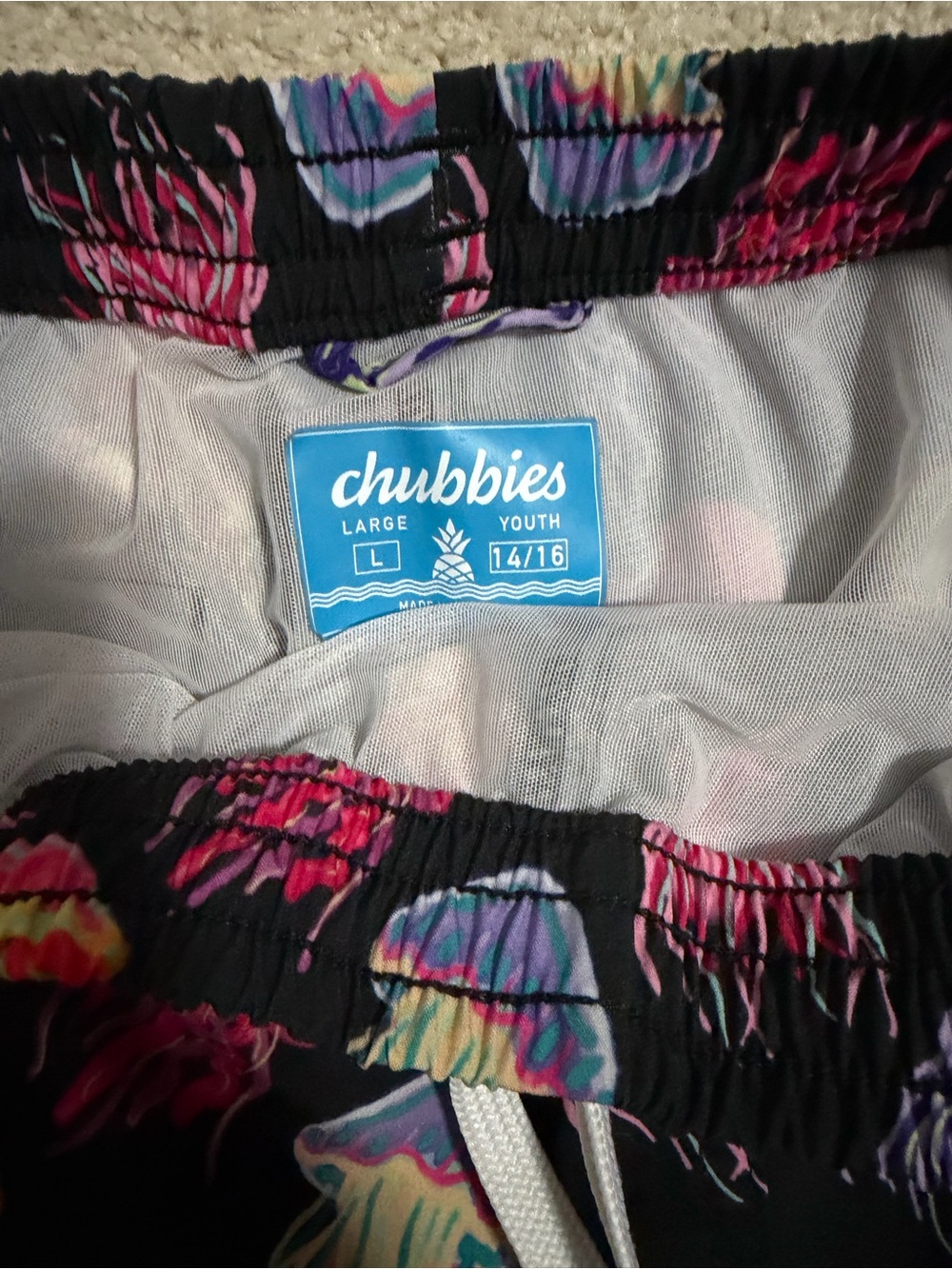 Chubbies swim shorts Youth Large - Picture 4 of 5